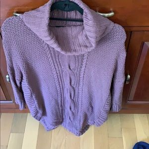 Scoop neck sweater